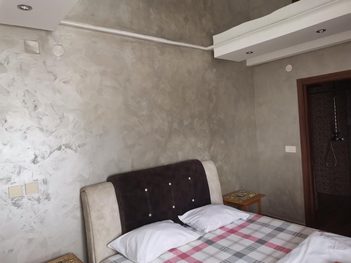 Airport Apartments Белград Экстерьер фото