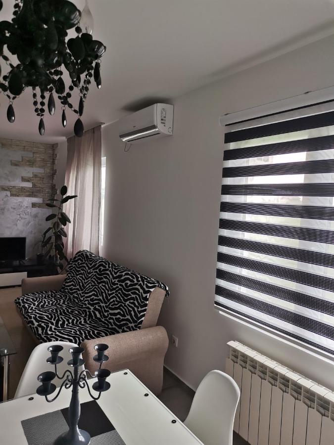 Airport Apartments Белград Номер фото