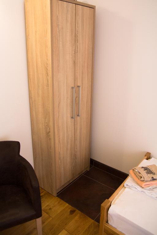 Airport Apartments Белград Экстерьер фото