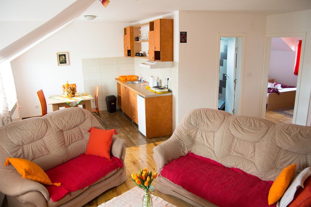 Airport Apartments Белград Экстерьер фото