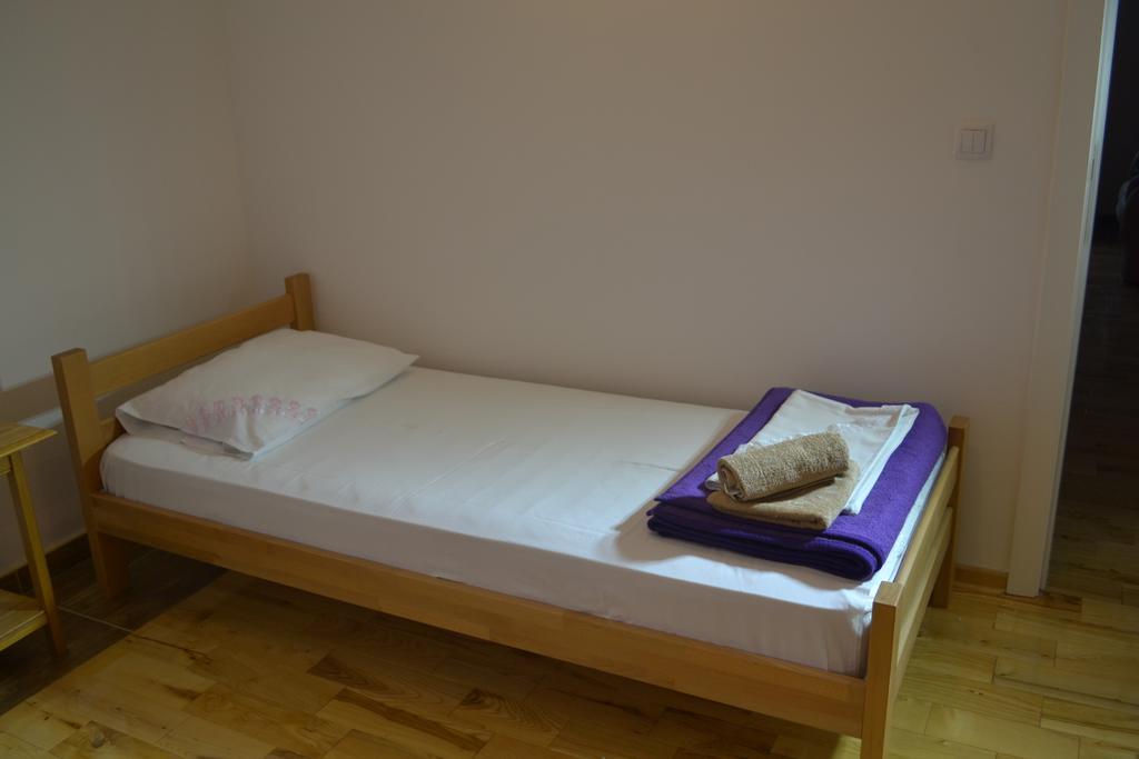 Airport Apartments Белград Экстерьер фото