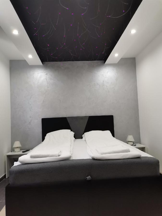 Airport Apartments Белград Экстерьер фото