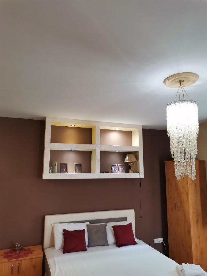 Airport Apartments Белград Экстерьер фото