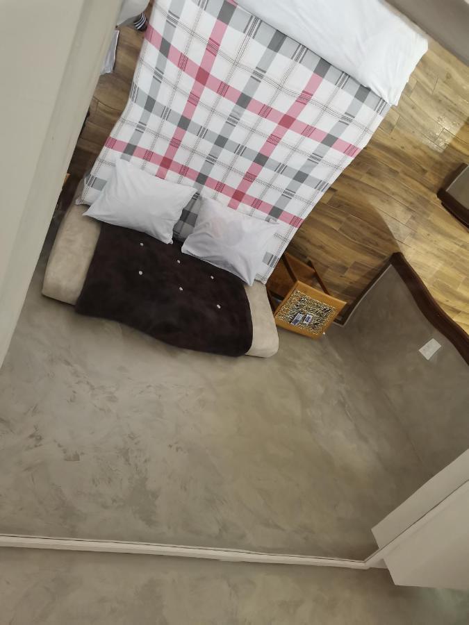 Airport Apartments Белград Экстерьер фото